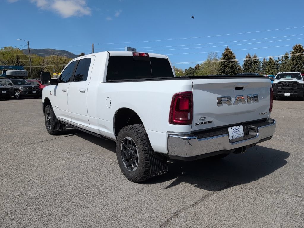 Certified 2025 RAM 3500 Laramie AWD/4WD image 7