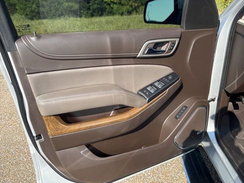 Used 2020 GMC Yukon XL Denali w/ Denali Ultimate Package image 20