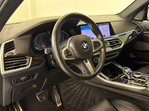 Used 2020 BMW X5 xDrive40i w/ M Sport Package AWD/4WD image 4