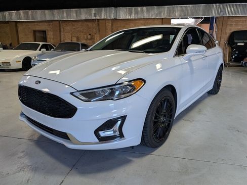 Used 2020 Ford Fusion Titanium image 5