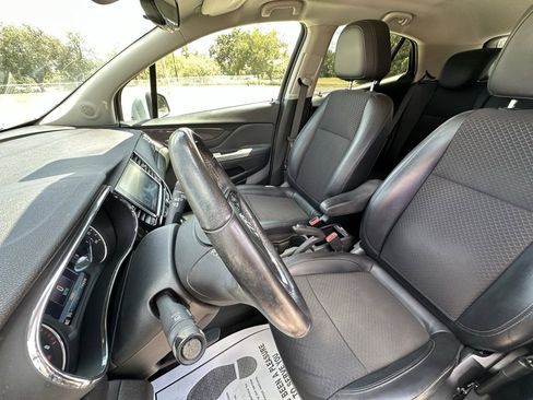 Used 2019 Buick Encore Preferred image 13