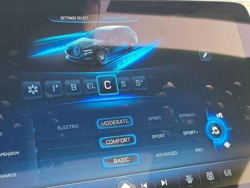 New 2026 Mercedes-Benz E 53 AMG 4MATIC Sedan image 33