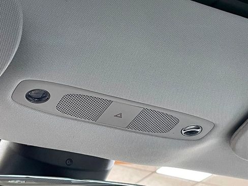 Used 2019 Tesla Model 3 Long Range image 40