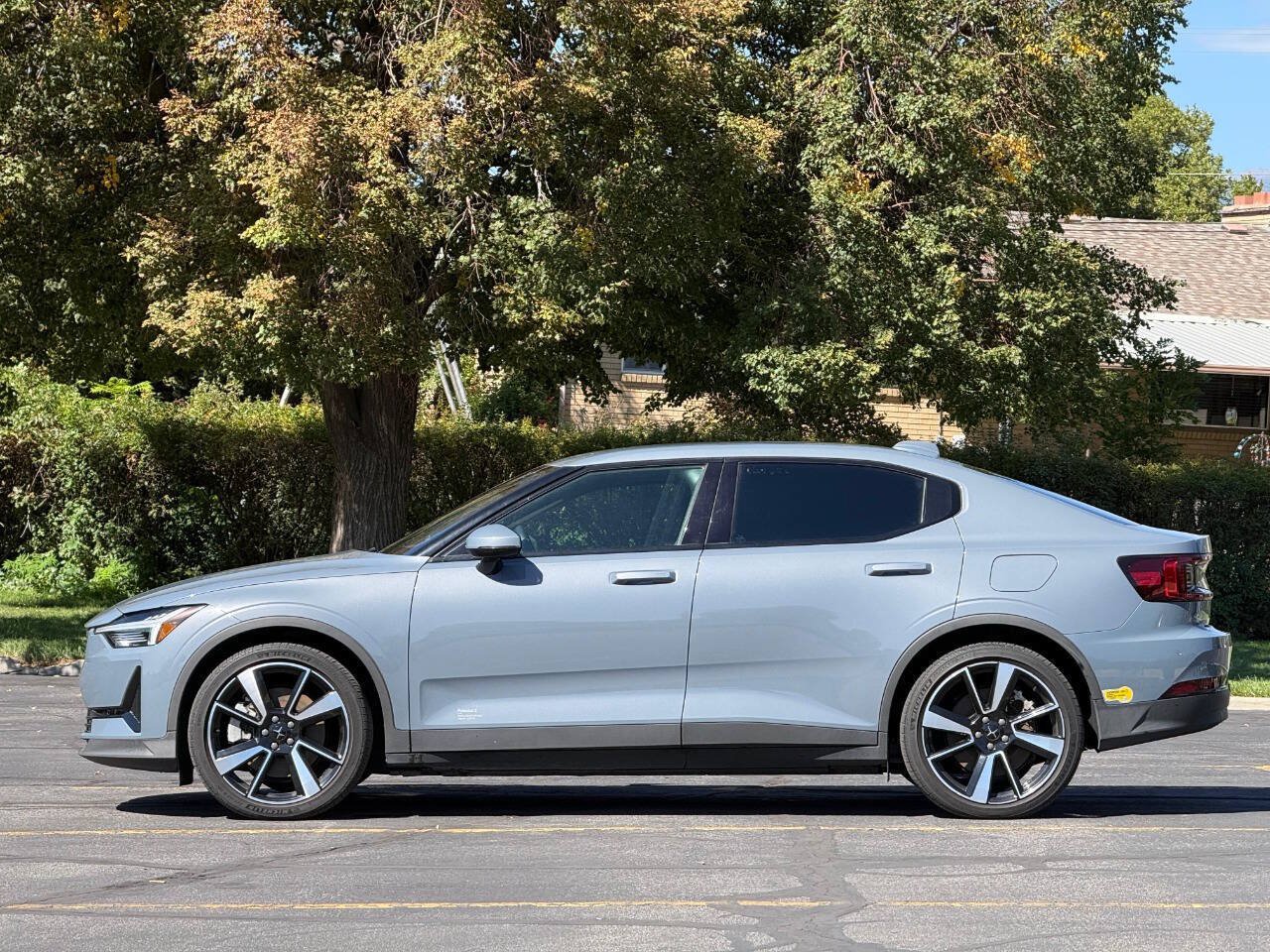 Used 2022 Polestar Polestar 2 AWD/4WD image 2