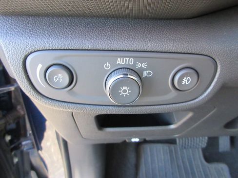 Used 2022 Chevrolet TrailBlazer ACTIV image 23