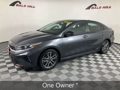 Certified 2023 Kia Forte GT-Line image 4