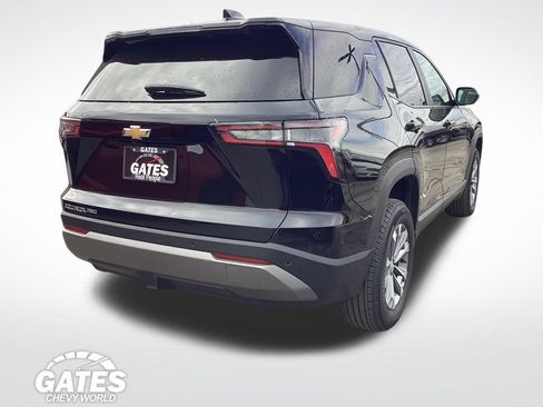 Used 2025 Chevrolet Equinox LT AWD/4WD image 9
