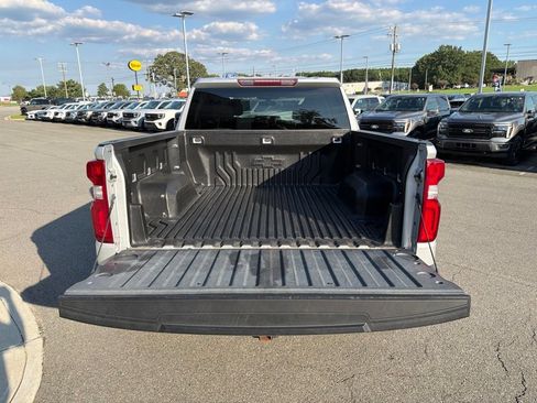 Used 2021 Chevrolet Silverado 1500 Custom AWD/4WD image 17