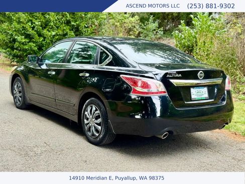 Used 2015 Nissan Altima 2.5 S w/ Power Driver Seat Package FWD image 3