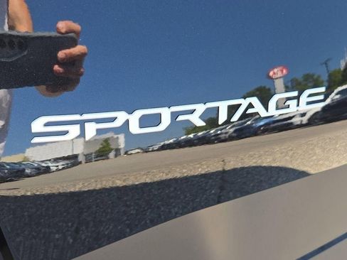 New 2026 Kia Sportage EX w/ EX Panoramic Sunroof Package image 11