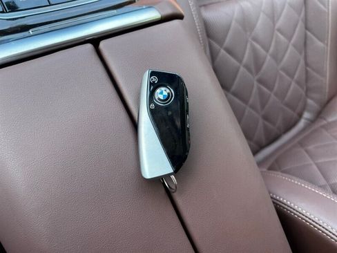 Used 2026 BMW X7 xDrive40i AWD/4WD image 25