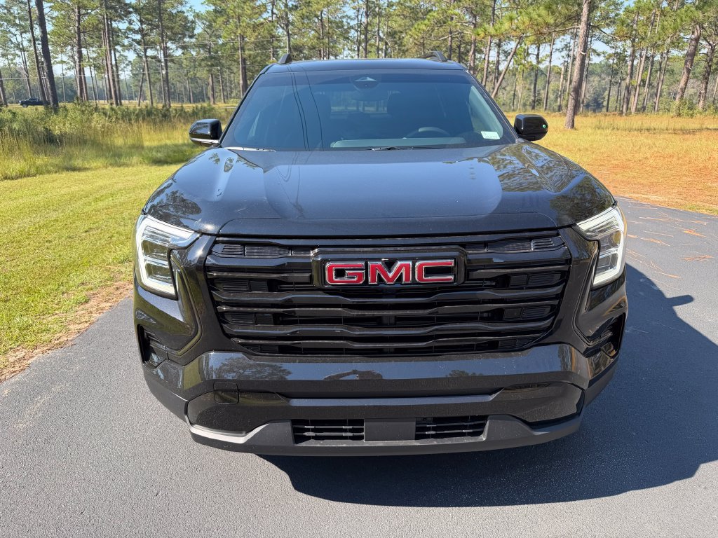 New 2027 GMC Terrain Elevation w/ Elevation Premium Package FWD image 8