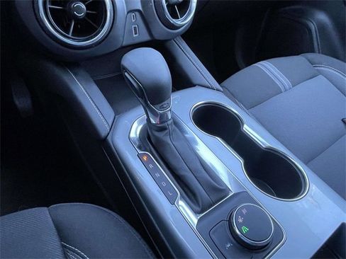 Used 2025 Chevrolet Blazer LT image 18