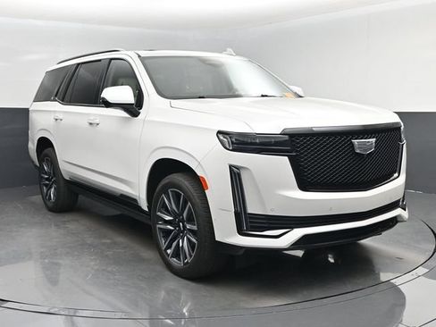 Used 2024 Cadillac Escalade Sport Platinum RWD image 8