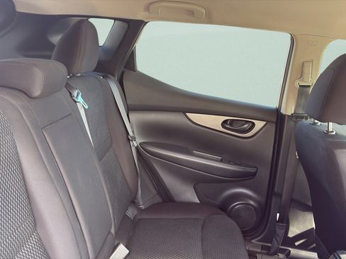 Used 2021 Nissan Rogue Sport S AWD/4WD image 19