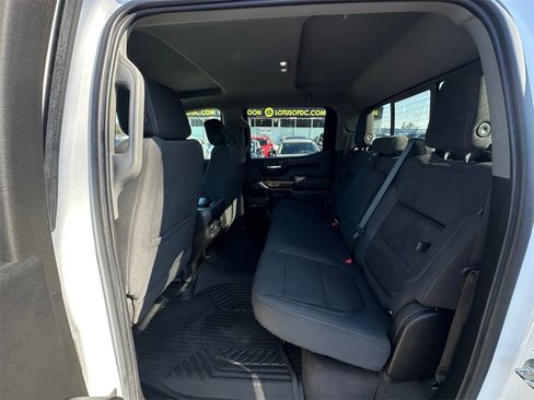 Used 2022 Chevrolet Silverado 1500 LT Trail Boss w/ Convenience Package II image 20