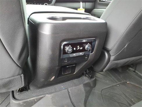 New 2026 Chevrolet Tahoe LS image 10