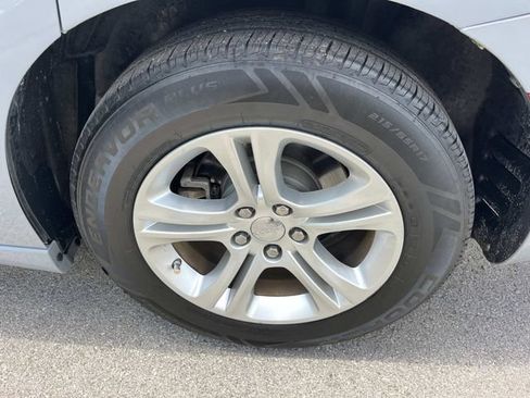 Used 2022 Dodge Charger SXT RWD image 14