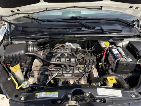 Used 2008 Dodge Grand Caravan SE FWD image 17