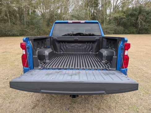 Used 2022 Chevrolet Silverado 1500 Custom RWD image 13