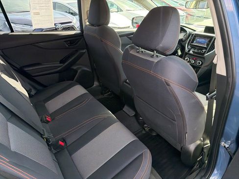 Used 2021 Subaru Crosstrek 2.0i Premium image 14