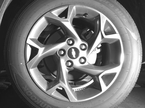 Used 2025 Chevrolet Trax LT w/ LT Convenience Package FWD image 14