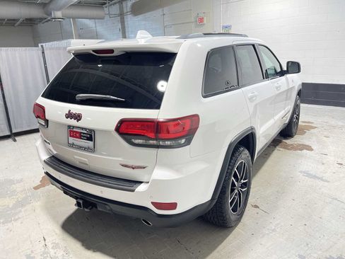 Used 2020 Jeep Grand Cherokee Trailhawk AWD/4WD image 26