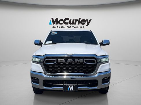 Used 2025 RAM 1500 Big Horn AWD/4WD image 9