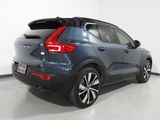 Used 2022 Volvo XC40 Recharge Ultimate image 6