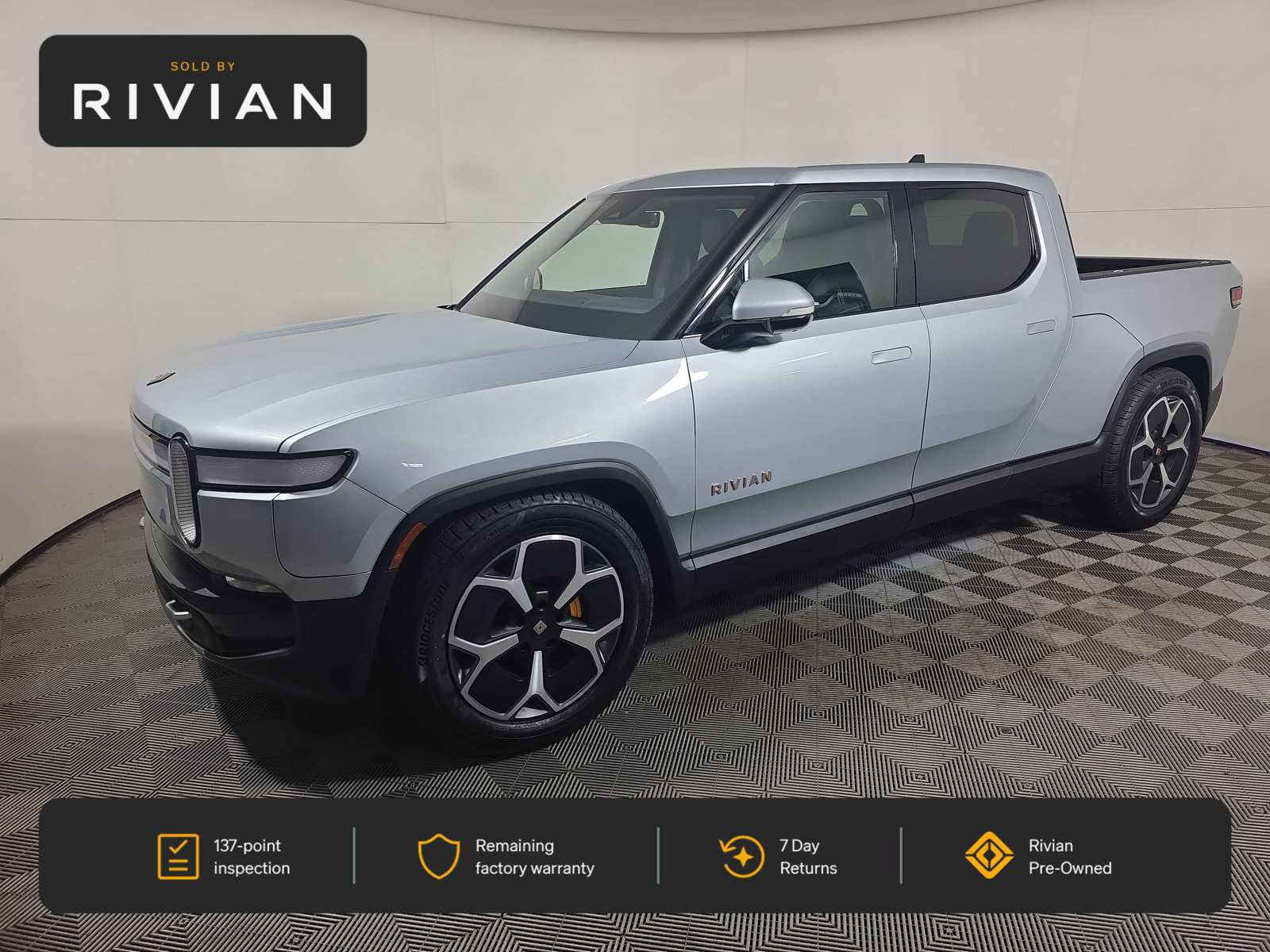 Used 2024 Rivian R1T Adventure Quad AWD/4WD image 1