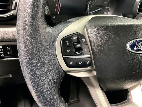 Used 2023 Ford Explorer XLT w/ Equipment Group 202A AWD/4WD image 24