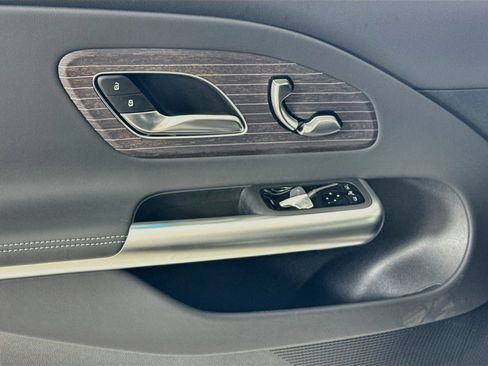 New 2026 Mercedes-Benz CLA 250+ image 18