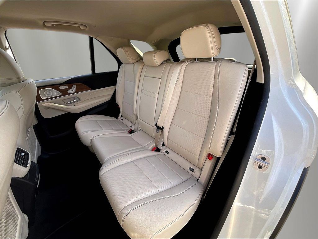 Used 2022 Mercedes-Benz GLE 350 4MATIC image 23