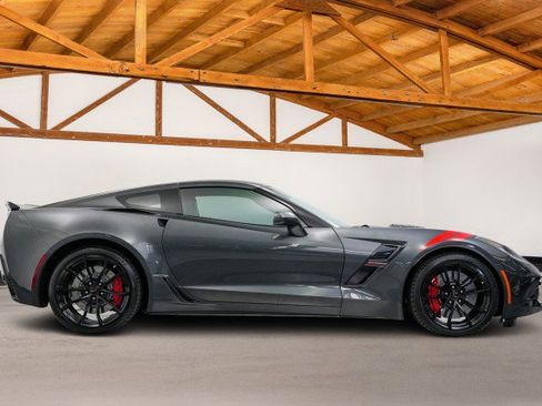 Used 2017 Chevrolet Corvette Grand Sport image 6