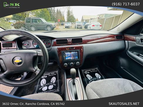 Used 2011 Chevrolet Impala LS Sedan 4D image 10