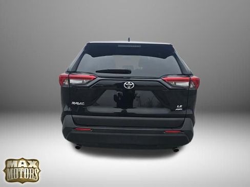 Used 2024 Toyota RAV4 LE image 8