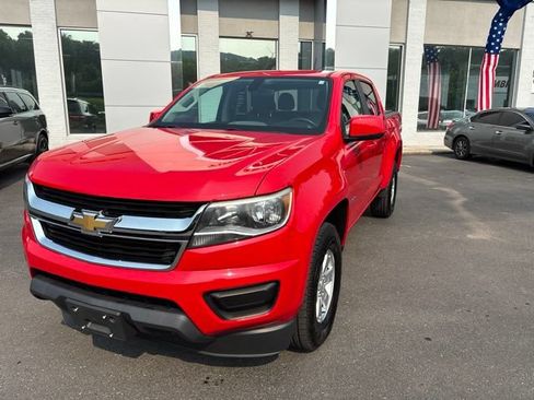 Used 2020 Chevrolet Colorado W/T w/ WT Convenience Package AWD/4WD image 1