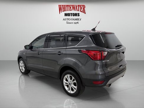 Used 2019 Ford Escape SE AWD/4WD image 2