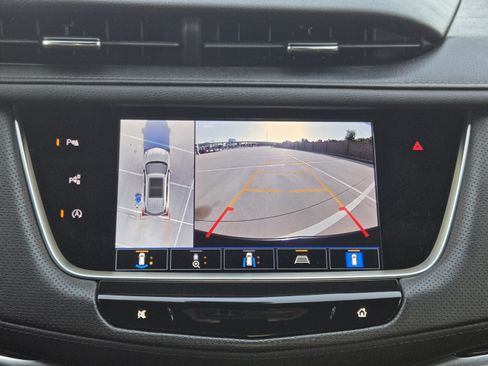 Used 2023 Cadillac XT5 Premium Luxury w/ Technology Package FWD image 14