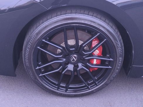 Used 2023 Lexus IS 500 image 10