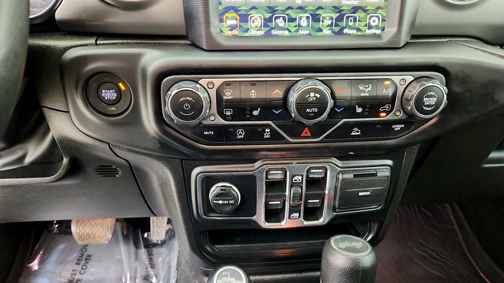 Used 2022 Jeep Wrangler Unlimited Sport AWD/4WD image 18