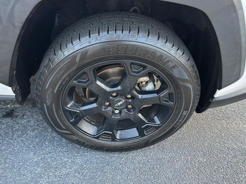 Certified 2020 Toyota RAV4 TRD Off-Road image 36