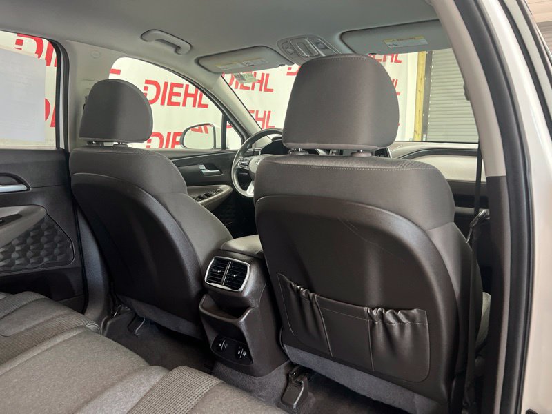 Used 2019 Hyundai Santa Fe SE FWD image 11