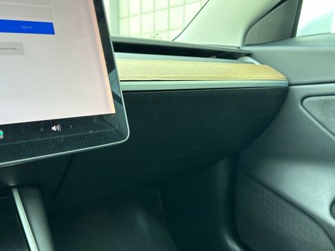 Used 2018 Tesla Model 3 Mid Range image 59