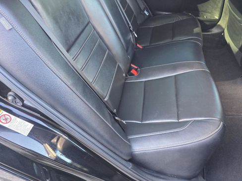 Used 2015 Toyota Camry XLE image 32