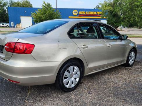Used 2012 Volkswagen Jetta Sedan FWD image 5