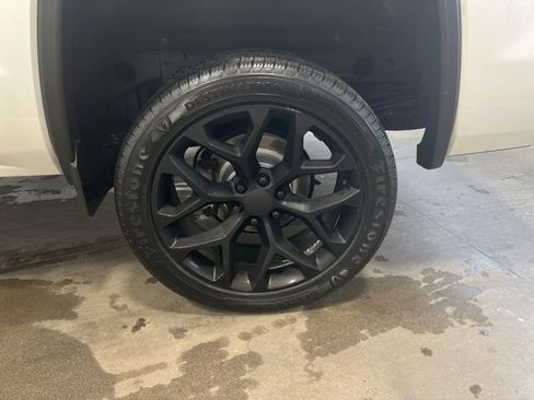 Used 2018 GMC Sierra 1500 Denali w/ Denali Ultimate Package image 19