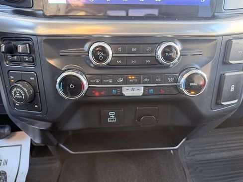 Certified 2022 Ford F150 Lariat w/ Trailer Tow Package image 15