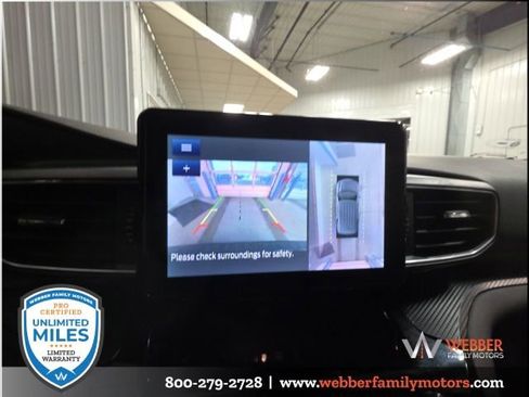 Used 2022 Ford Explorer ST-Line w/ Class IV Trailer Tow Package image 12