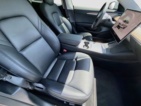 Used 2022 Tesla Model 3 Long Range AWD/4WD image 15
